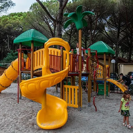 Arcobaleno Village Marina Di Bibbona