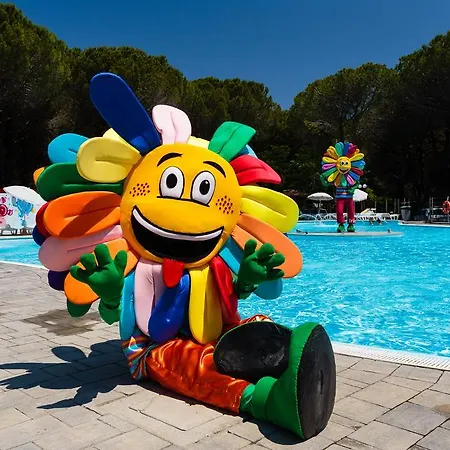 Arcobaleno Village Marina Di Bibbona