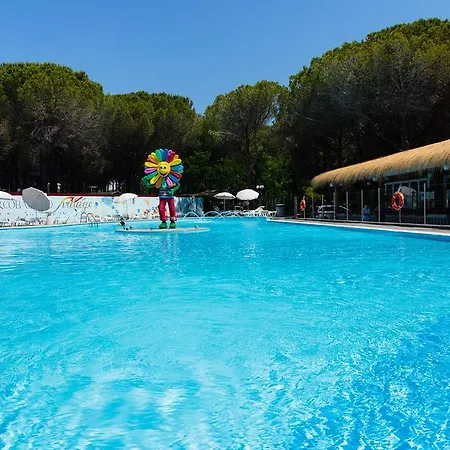 Arcobaleno Village Marina Di Bibbona